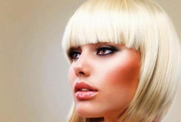 Чем полезны для блондинок оттеночные и осветляющие шампуни?